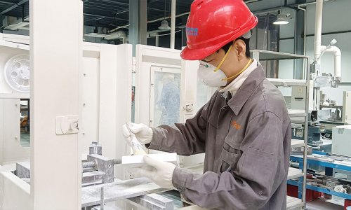 营销精英下车间，尊龙凯时特瓷订单飙升迎交付岑岭
